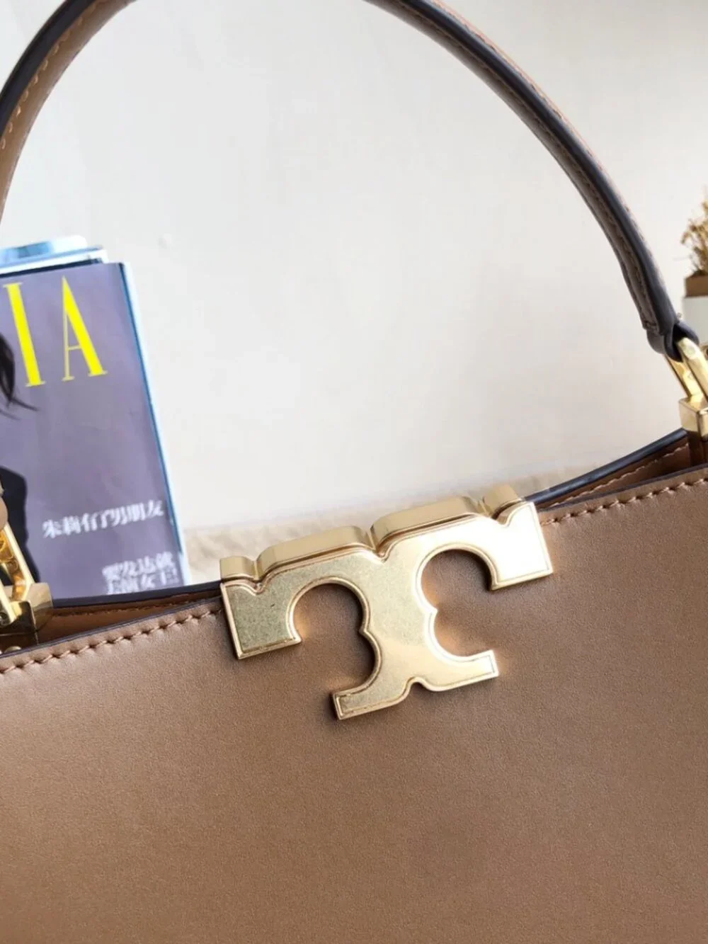 Tory Burch Eleanor Brown Leather Shoulder Bag